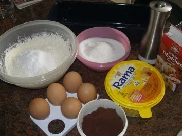 Rührteig:  SCHOKOKUCHEN mit ORANGENGLASUR - Rezept - Bild Nr. 3