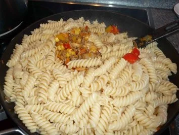 Rezept: Gebratene Nudeln Bild Nr. 12 Gebratene Nudeln - Rezept - Bild Nr. 12