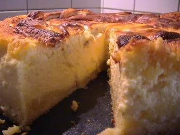 Rezept: Käsekuchen mit Sahne Bild Nr. 9 Käsekuchen mit Sahne - Rezept - Bild Nr. 9