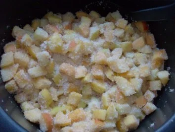 Rezept: Aprikosen-Nektarinen-Marmelade Bild Nr. 2 Aprikosen-Nektarinen-Marmelade - Rezept - Bild Nr. 2