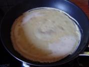 Palatschinken mit Rosinenquarkfüllung - Rezept