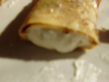 Palatschinken mit Rosinenquarkfüllung - Rezept - Bild Nr. 5