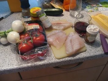 Rezept: Fisch- Barramundi auf Rotweintomaten Fisch- Barramundi auf Rotweintomaten - Rezept