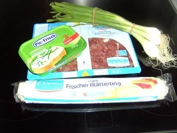 Rezept: Pikante Blätterteig-Schnecken Bild Nr. 2 Pikante Blätterteig-Schnecken - Rezept - Bild Nr. 2