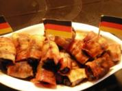 Pflaumen im Speckmantel - Rezept