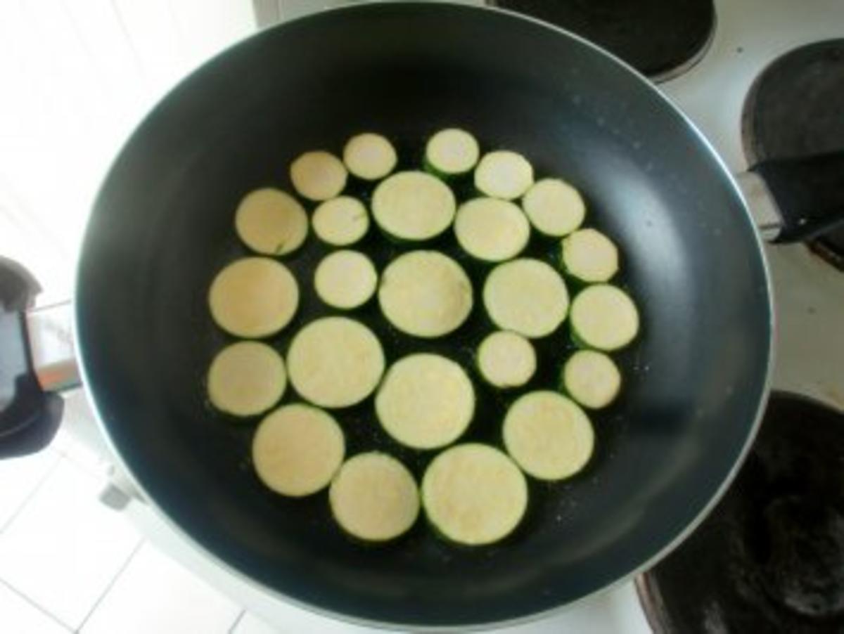Zucchini-Omelett - Rezept