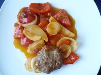 Hacksteak  + Gemüse aus dem Ofen - Rezept