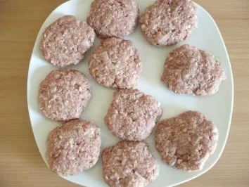 Hacksteak  + Gemüse aus dem Ofen - Rezept - Bild Nr. 3