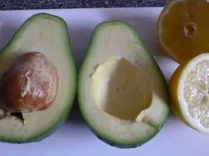 Rezept: Pellkartoffeln mit Avocado-Kiwi-Dip Bild Nr. 4 Pellkartoffeln mit Avocado-Kiwi-Dip - Rezept - Bild Nr. 4