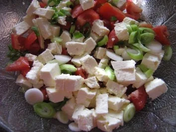Tomatensalat mit Feta - Rezept - Bild Nr. 3