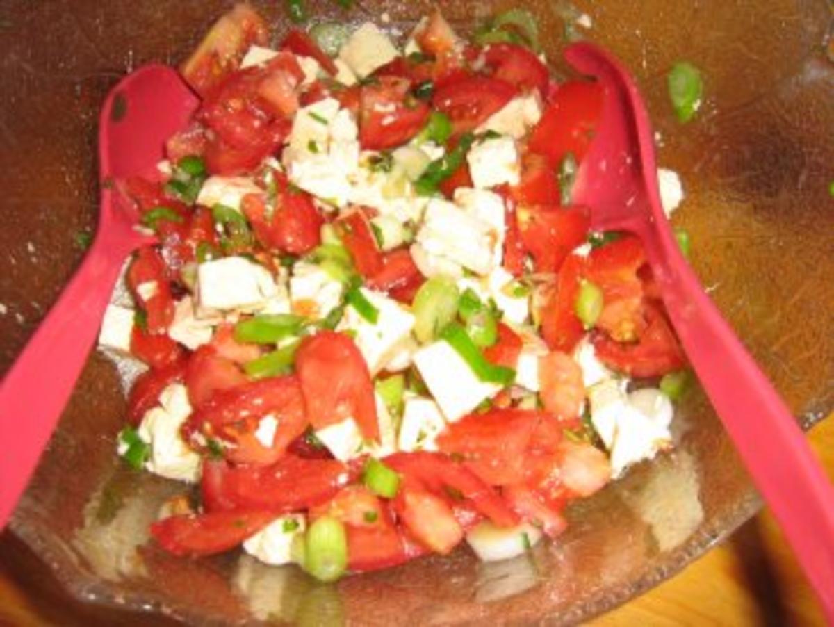 Tomatensalat mit Feta - Rezept - Bild Nr. 5