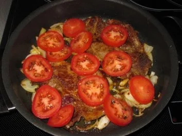 Rezept: ♥Herzhaftes Tomaten-Zwiebel-Schnitzel♥ Bild Nr. 3 ♥Herzhaftes Tomaten-Zwiebel-Schnitzel♥ - Rezept - Bild Nr. 3