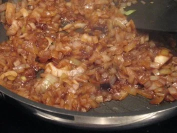 Schweinerei mit Pfifferlingen - Rezept - Bild Nr. 4