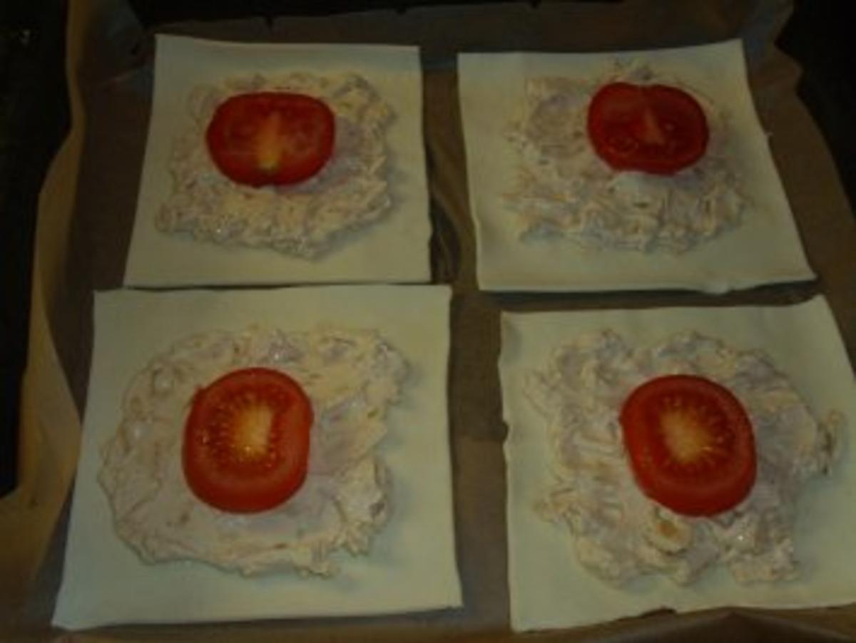 Pikante Kuchen: Blätterteig mit Zwiebelschmand und Tomaten - Rezept - Bild Nr. 5
