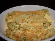 Rezept: รberbackenes : Gratinierter Schnittlauchpfannkuchen mit Spargel & Hollandaise รberbackenes : Gratinierter Schnittlauchpfannkuchen mit Spargel & Hollandaise - Rezept