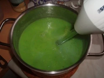 Farfalle mit Erbsen-Sahne-Sauce - Rezept - Bild Nr. 2