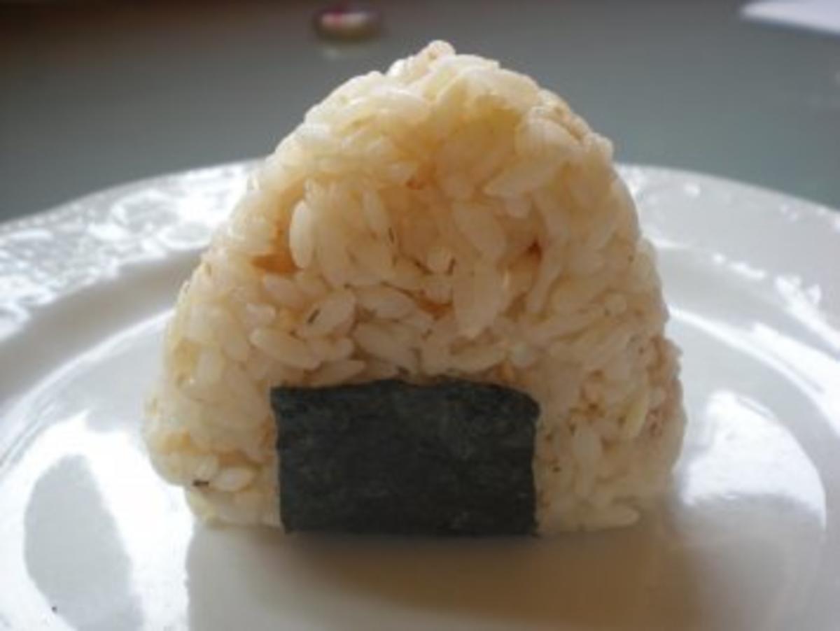 Snack: Onigiri - japanische Reisbällchen - Rezept - Bild Nr. 5