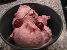 Joghturt-Kirsch-Eis - Rezept
