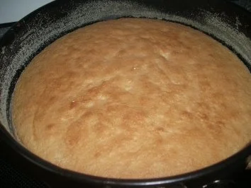 Rezept: Biskuit mit Erdbeeren und Vanillepudding Bild Nr. 3 Biskuit mit Erdbeeren und Vanillepudding - Rezept - Bild Nr. 3