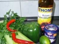 Rezept: Mocho Verde oder "Mediterane grüne Sauce" Bild Nr. 2 Mocho Verde oder "Mediterane grüne Sauce" - Rezept - Bild Nr. 2