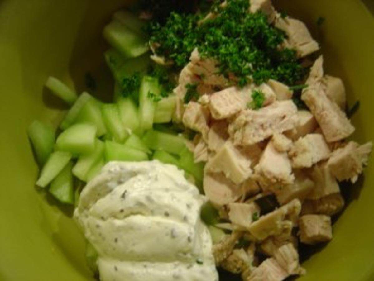 Hähnchenbrust-Salat mit Galia-Melonen... - Rezept - Bild Nr. 3