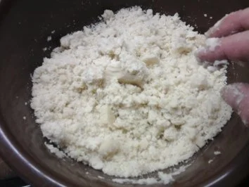 Rezept: Pudding-Pfirsich-Streusel Bild Nr. 10 Pudding-Pfirsich-Streusel - Rezept - Bild Nr. 10