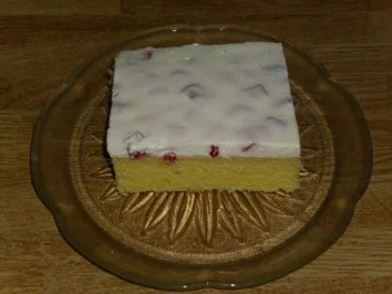 Rezept: Erdbeerschnitten Bild Nr. 2 Erdbeerschnitten - Rezept - Bild Nr. 2