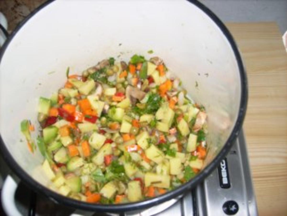Suppe mit viel Gemüse - Rezept