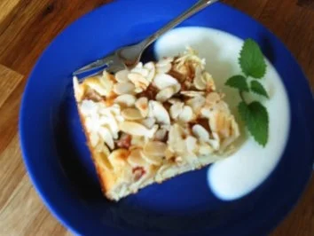 Rezept: Rhabarberkuchen vom Blech Bild Nr. 3 Rhabarberkuchen vom Blech - Rezept - Bild Nr. 3