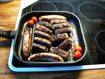 Rezept: selbstgemachte Hackfleischröllchen ( Cevapcici) Bild Nr. 2 selbstgemachte Hackfleischröllchen ( Cevapcici) - Rezept - Bild Nr. 2