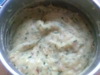 Stampfkartoffel mit Spiegelei,dazu Buttermich trinken ! - Rezept - Bild Nr. 5