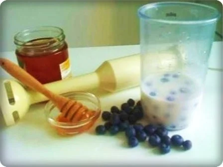 Rezept: WM 2010 : Johannisbeeren - Kefir Cocktail Bild Nr. 7 WM 2010 : Johannisbeeren - Kefir Cocktail - Rezept - Bild Nr. 7