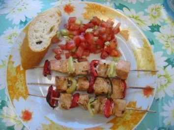 Lachsspieße mit Tomatensalsa - Rezept