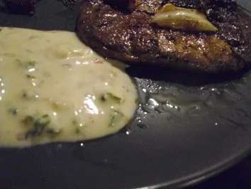 Marinierte Lamm-Beinscheiben mit Knoblauch-Limetten-Dip - Rezept - Bild Nr. 5