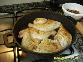 Rezept: Pollos con vino rojo Bild Nr. 4 Pollos con vino rojo - Rezept - Bild Nr. 4