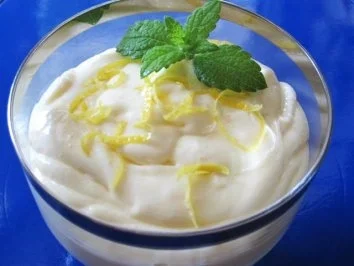 Rezept: Zitronen-Mousse ... Bild Nr. 4 Zitronen-Mousse ... - Rezept - Bild Nr. 4