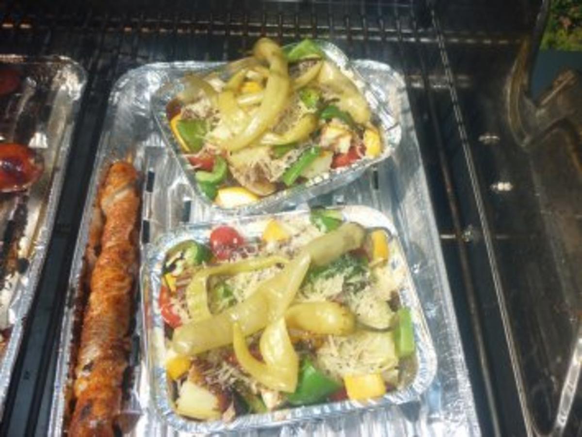 Überbackene Gemüse- Kartoffelschiffchen vom Grill mit Balsamicocreme "Trüffel" - Rezept - Bild Nr. 2
