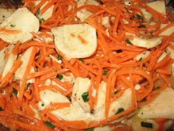 Rezept: Möhren-Mozzarella-Salat Bild Nr. 3 Möhren-Mozzarella-Salat - Rezept - Bild Nr. 3