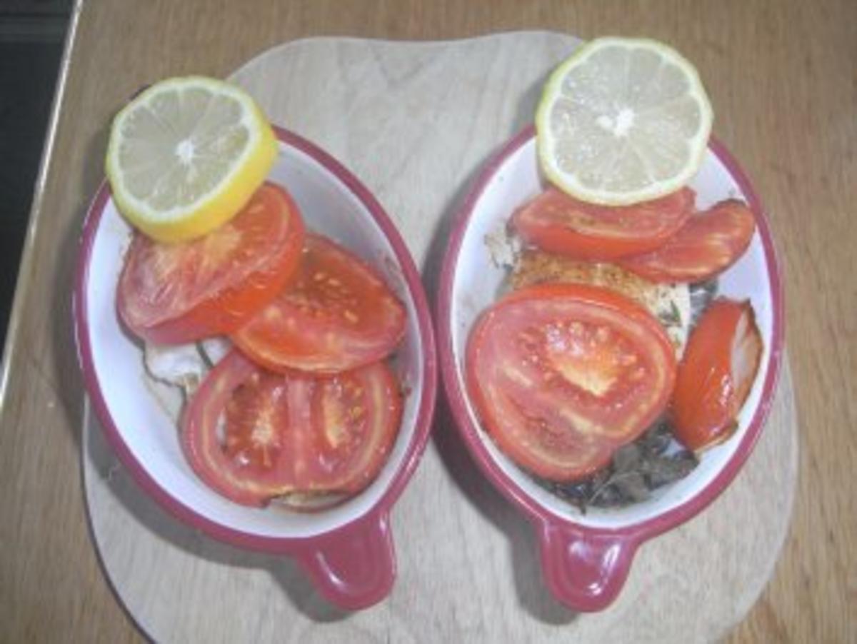 Kabeljaufilet mit Tomaten überbacken - Rezept Eingereicht von Silvia44