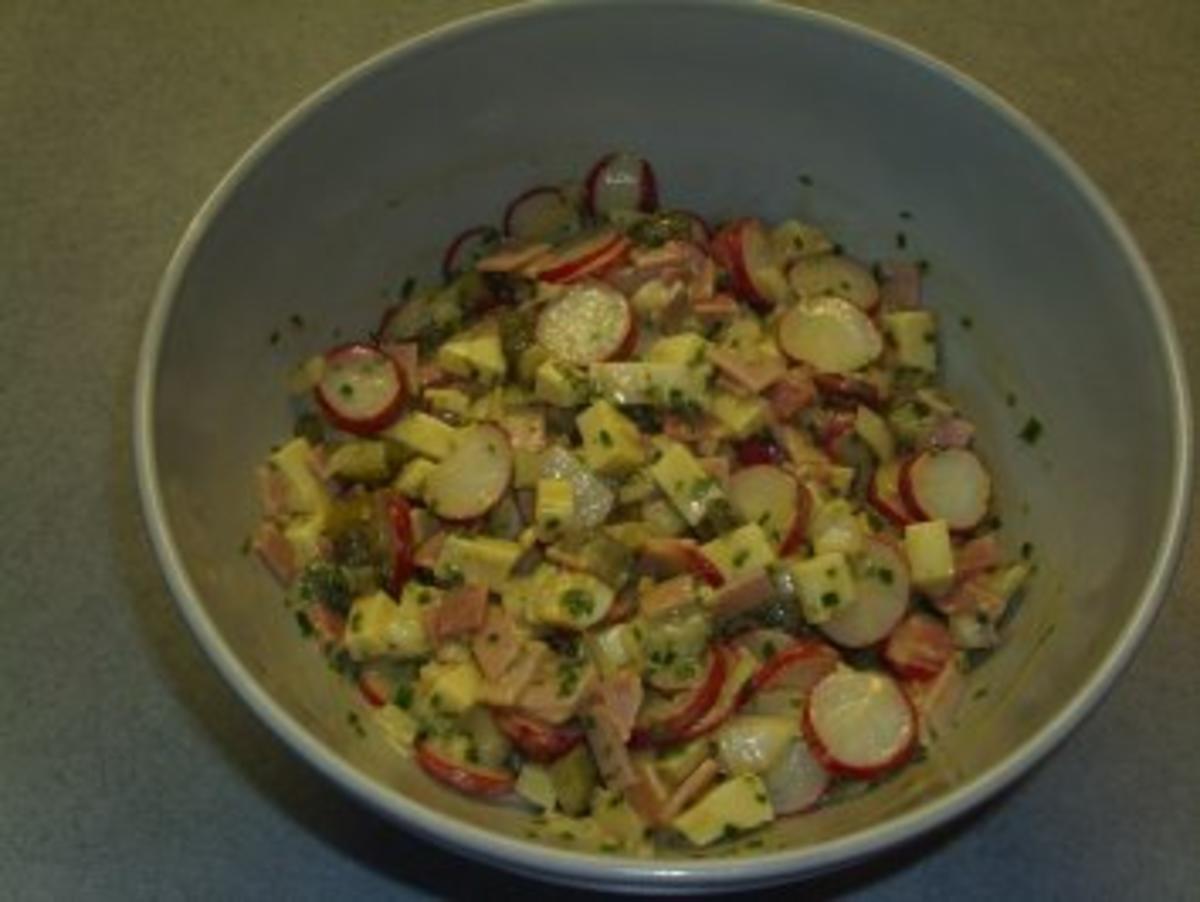 Salate: Käse-Wurst-Salat - Rezept