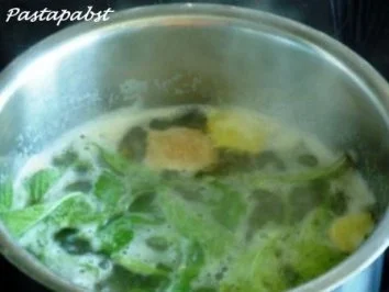 Rezept: Zitronen-Ingwer-Minze-Sirup Bild Nr. 2 Zitronen-Ingwer-Minze-Sirup - Rezept - Bild Nr. 2