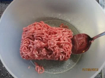 Sis Köfte (Frikadellen am Spieß) - Rezept - Bild Nr. 2