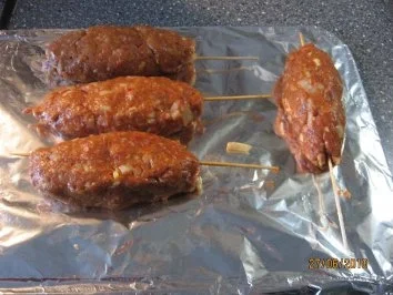 Sis Köfte (Frikadellen am Spieß) - Rezept - Bild Nr. 8