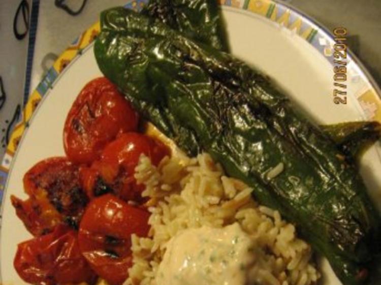 gegrillte Peperoni und Tomaten Rezept kochbar.de