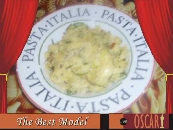 Zucchini-Pasta mit Mandeln - Rezept