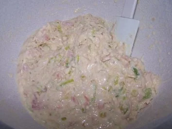 Rezept: Lauch-Schinken-Muffins Bild Nr. 4 Lauch-Schinken-Muffins - Rezept - Bild Nr. 4