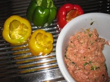 Rezept: Gefüllte Paprika...... das 1001. Rezept ;-)) Bild Nr. 7 Gefüllte Paprika...... das 1001. Rezept ;-)) - Rezept - Bild Nr. 7