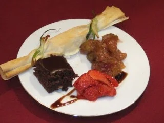 Hausgemachte Ziegenkäse im Brickteig mit Feigenkonfit - Rezept