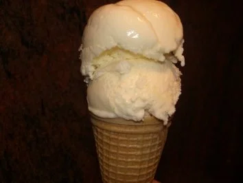 Rezept: Eis: BUTTERMILCH - SAHNE Eis: BUTTERMILCH - SAHNE - Rezept