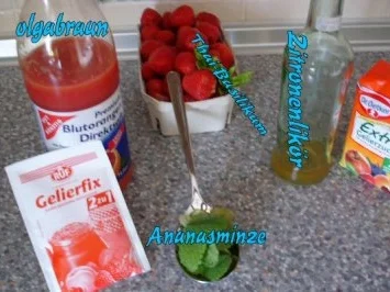 Rezept: Blutorangen-Erdbeer-Marmelade Bild Nr. 2 Blutorangen-Erdbeer-Marmelade - Rezept - Bild Nr. 2